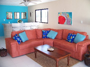 villa mariposa livingroom